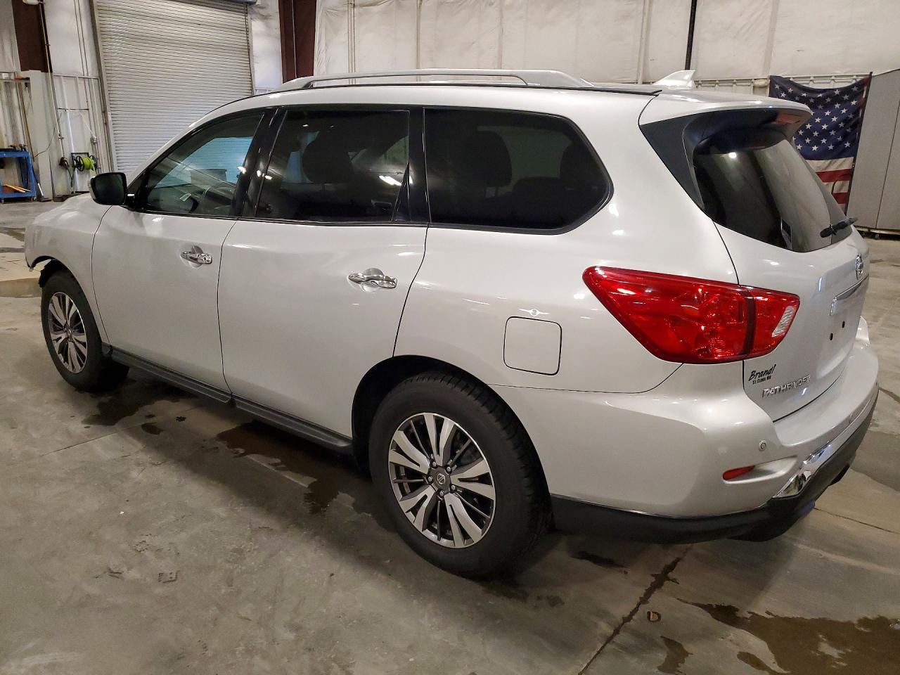 2020 Nissan Pathfinder Sv - Фото 2