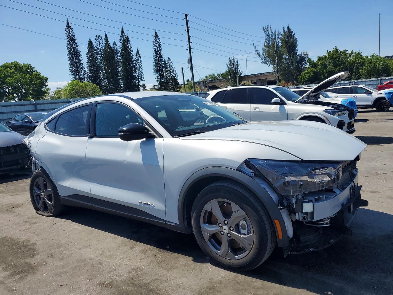 2023 Ford Mustang Mach-E Select - Фото 4