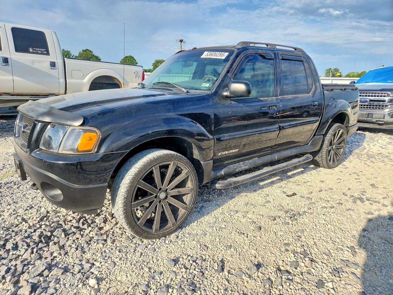 2001 Ford Expsprtrac