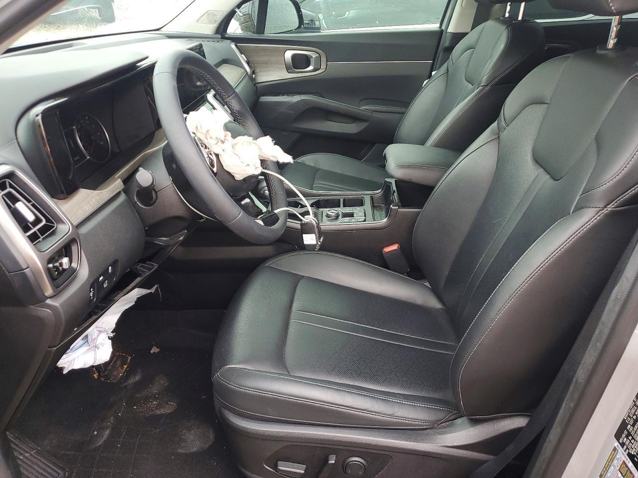 2023 Kia Sorento Ex - Image 7