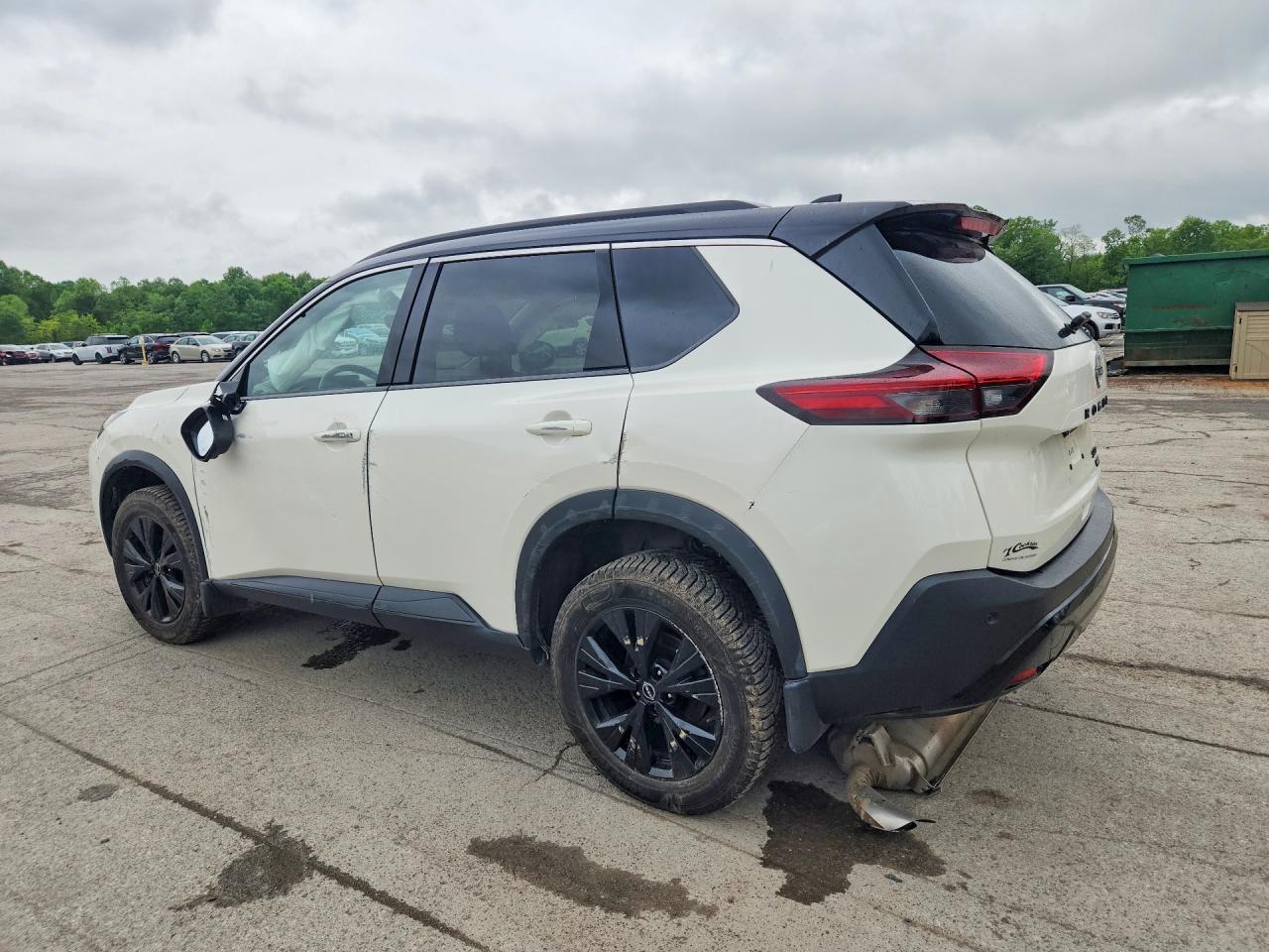 2023 Nissan Rogue Sv - Фото 2