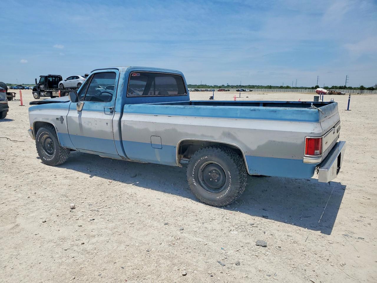 1985 Chevrolet C10 - Фото 2