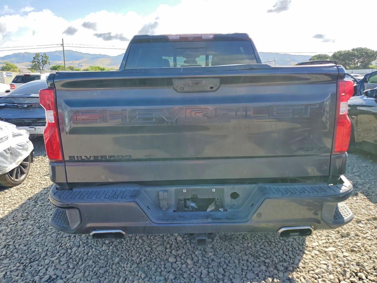 2023 Chevrolet Silverado K1500 Rst - Image 6