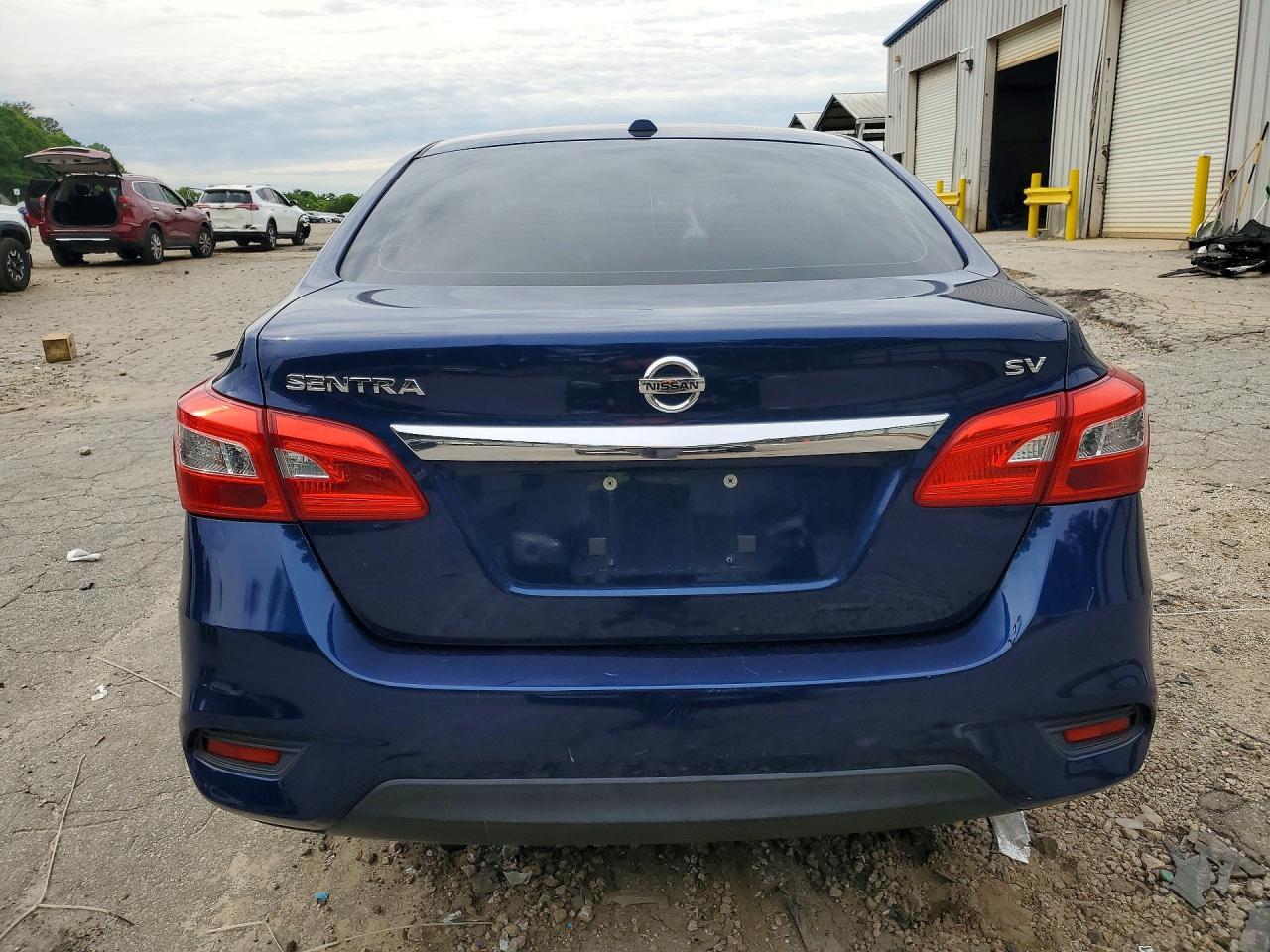 2018 Nissan Sentra Sv - Фото 6