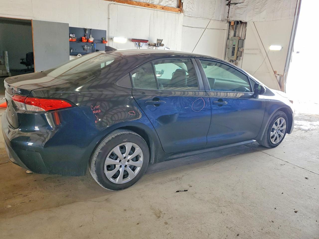 2020 Toyota Corolla Le - Фото 3