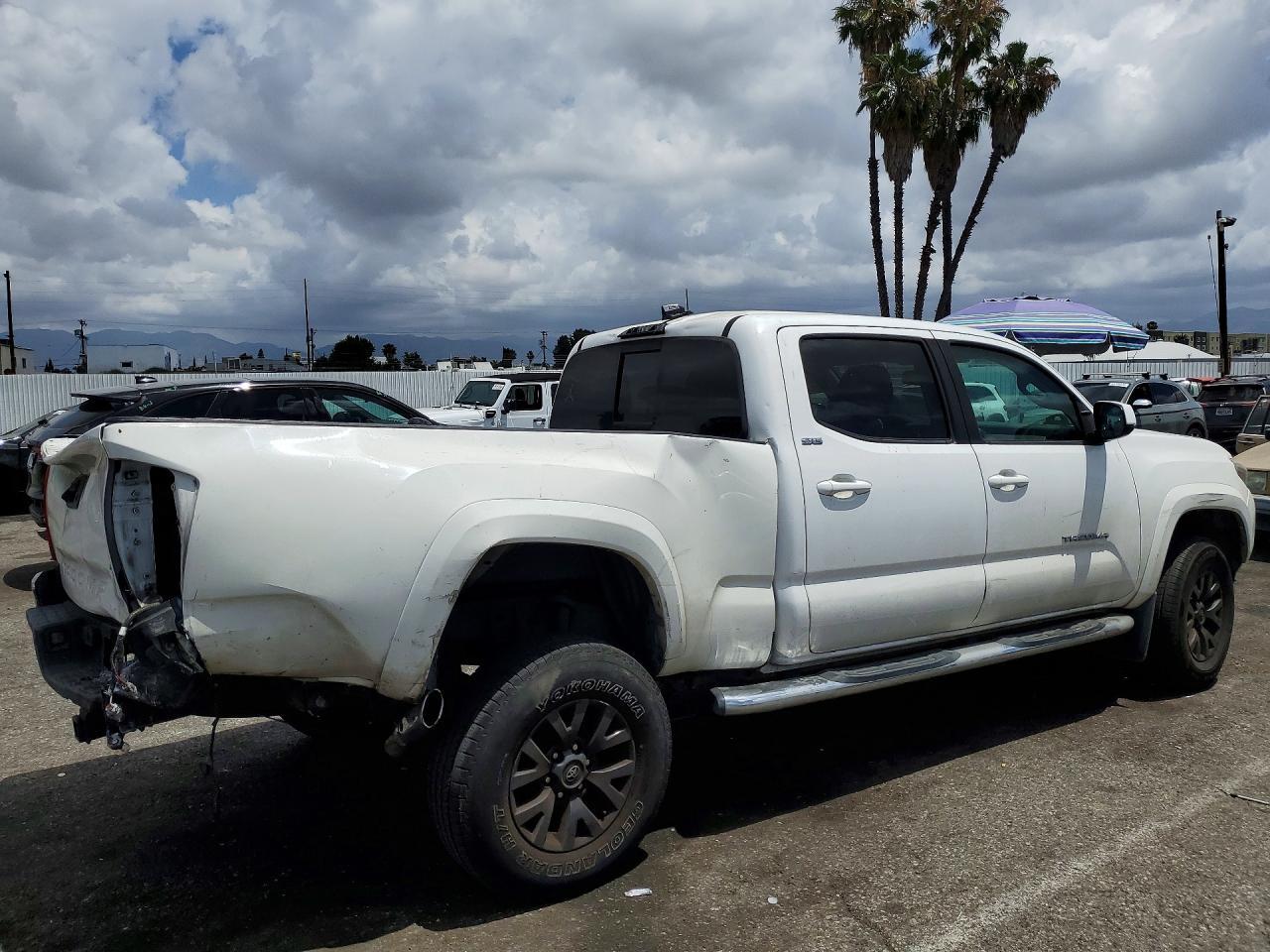 2020 Toyota Tacoma Sr5 V6 - Фото 3