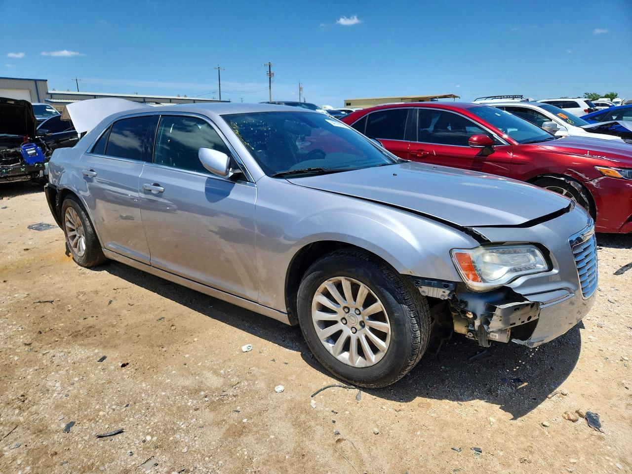 2014 Chrysler 300 - Фото 4