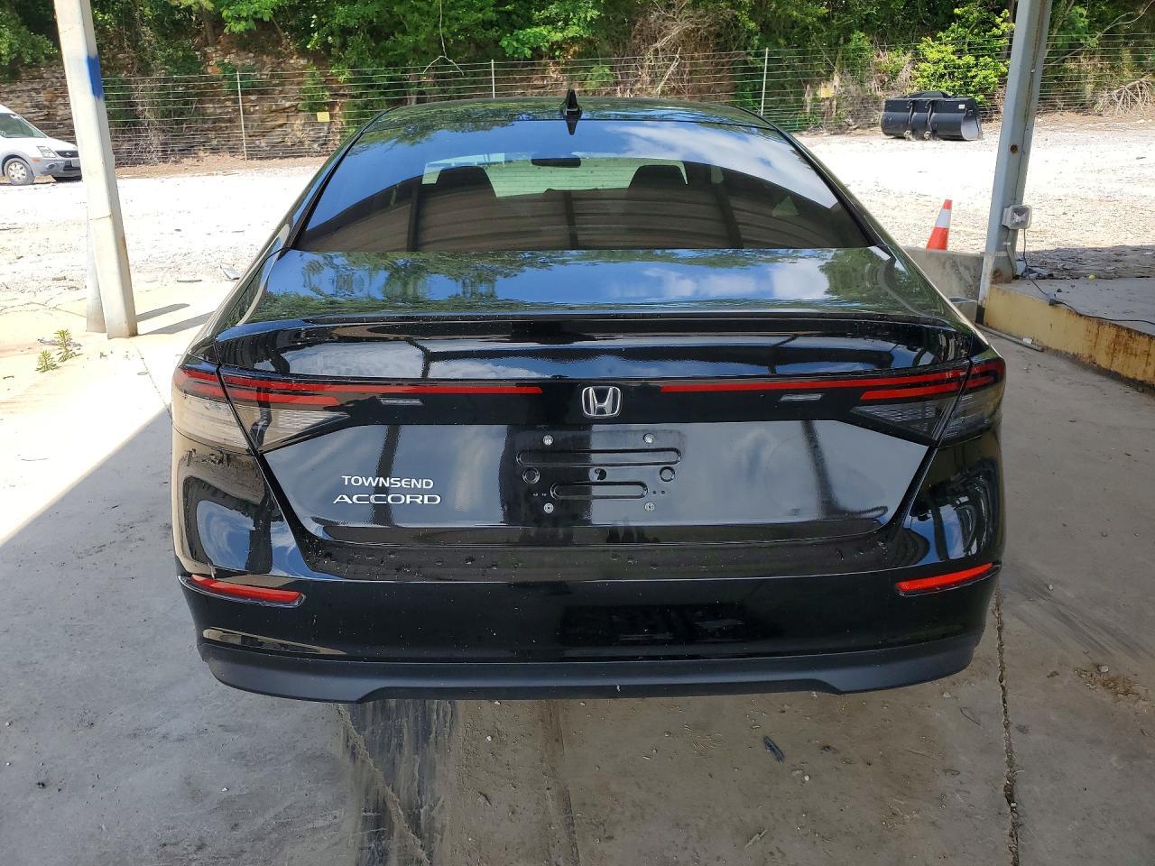 2023 Honda Accord Ex - Image 6