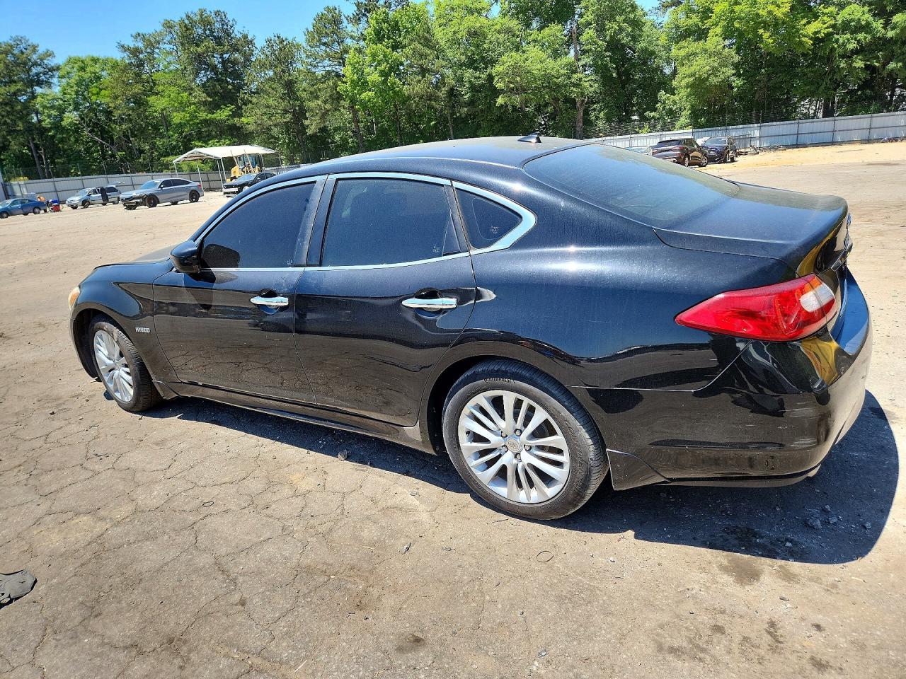2012 Infiniti M35H Base - Фото 2