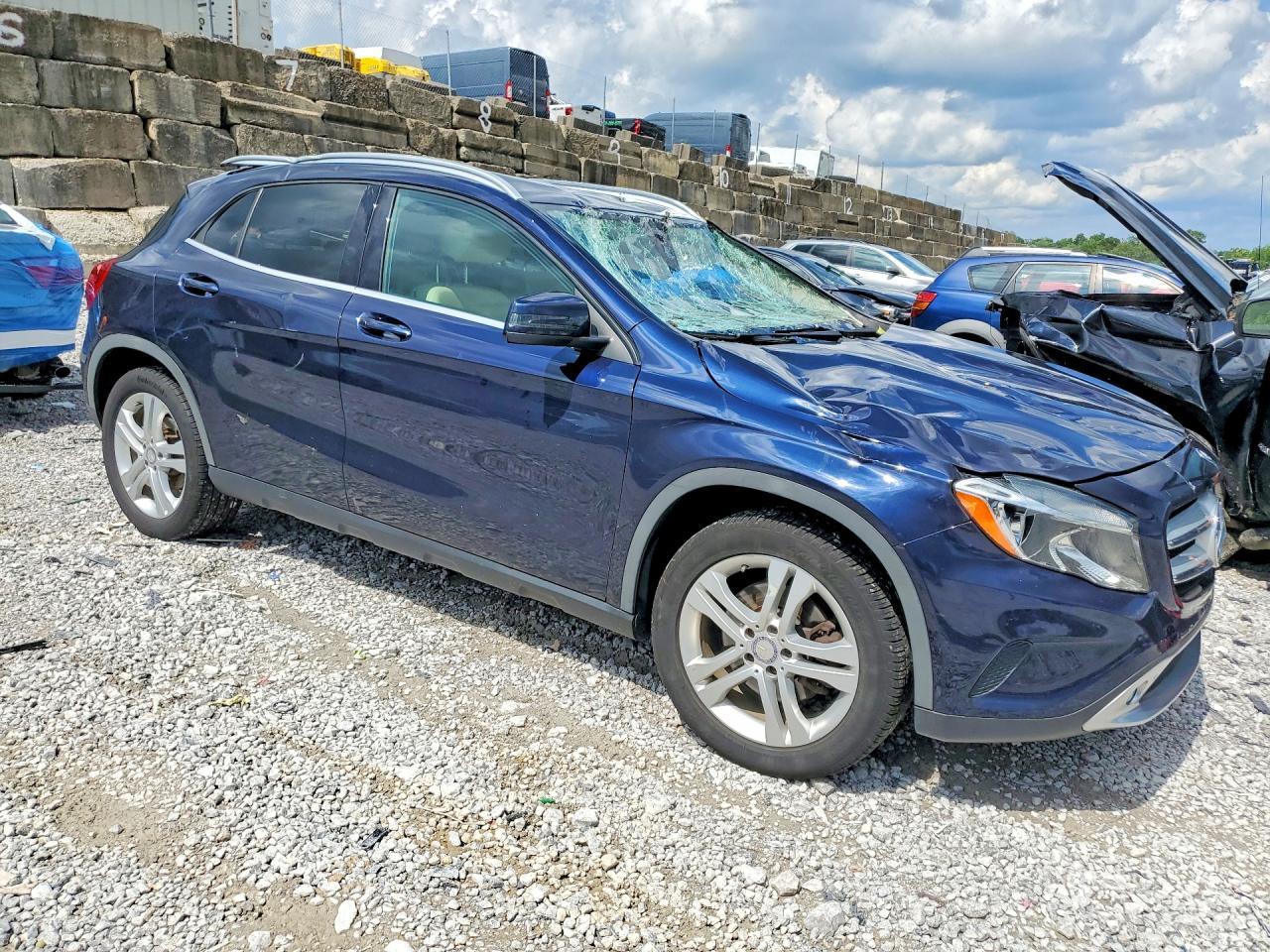 2017 Mercedes-Benz Gla 250 4Matic - Фото 4