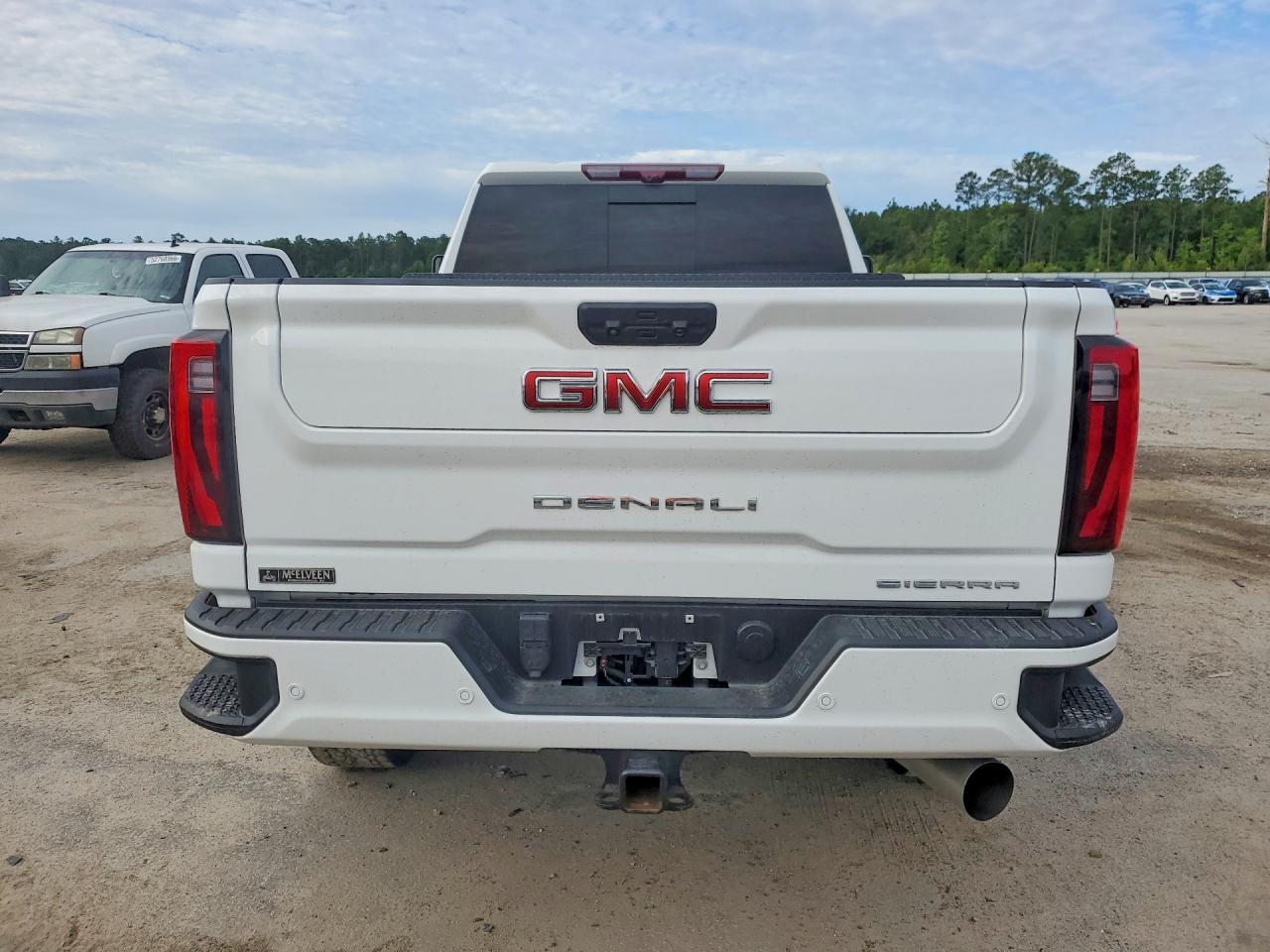 2025 GMC Sierra K2500 Denali - Фото 6