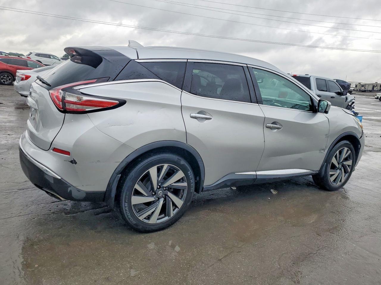 2018 Nissan Murano Platinum - Image 3