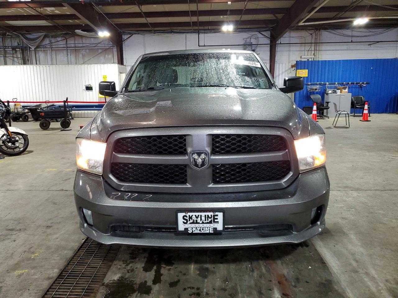 2013 Ram 1500 St - Фото 5