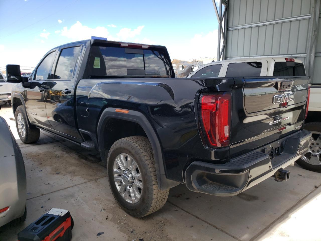 2022 GMC Sierra K2500 At4 - Фото 2