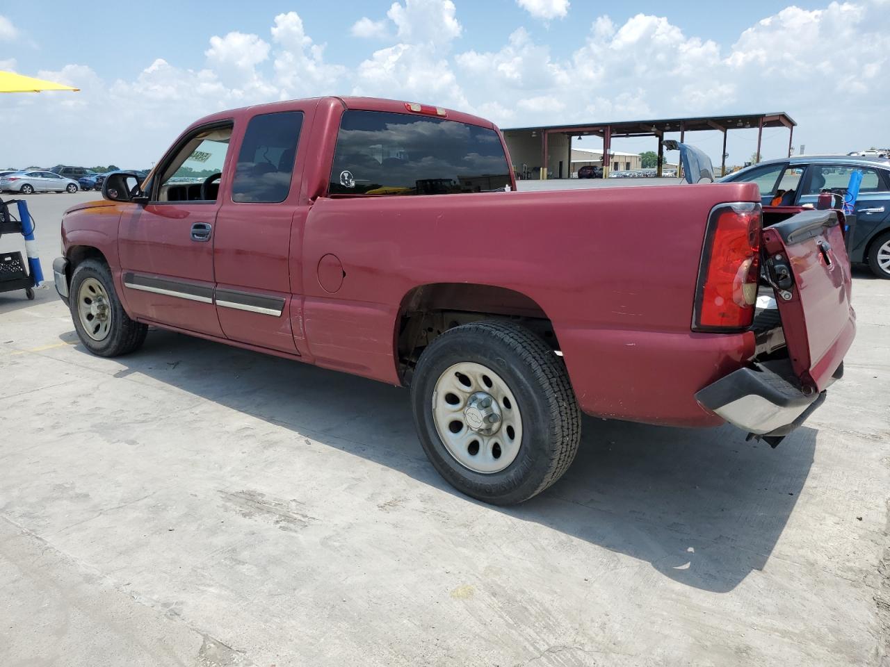 2005 Chevrolet Silverado C1500 - Фото 2