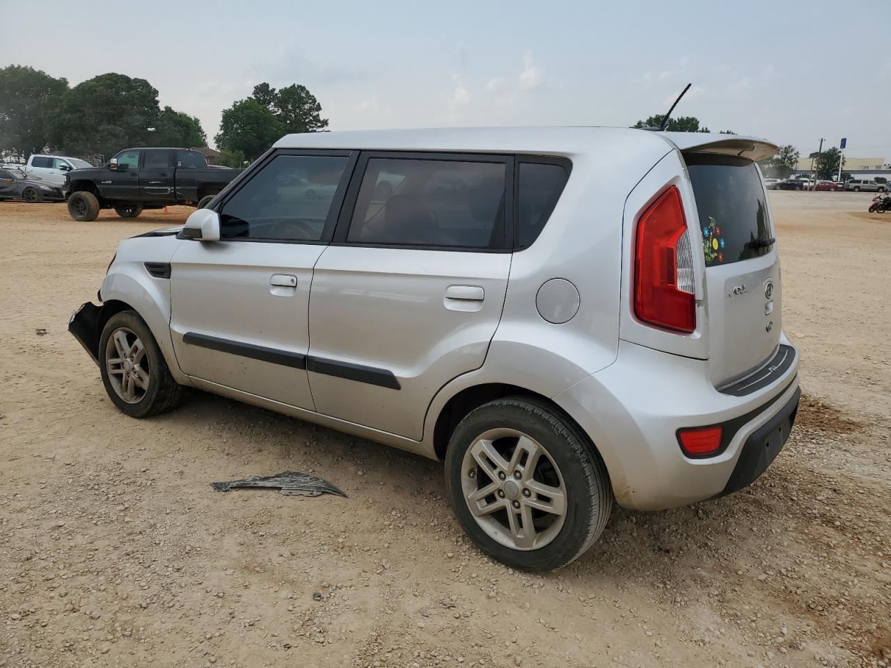 2010 Kia Soul + - Image 2