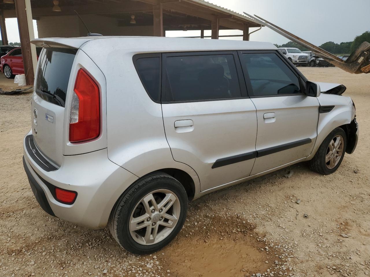 2010 Kia Soul + - Image 3