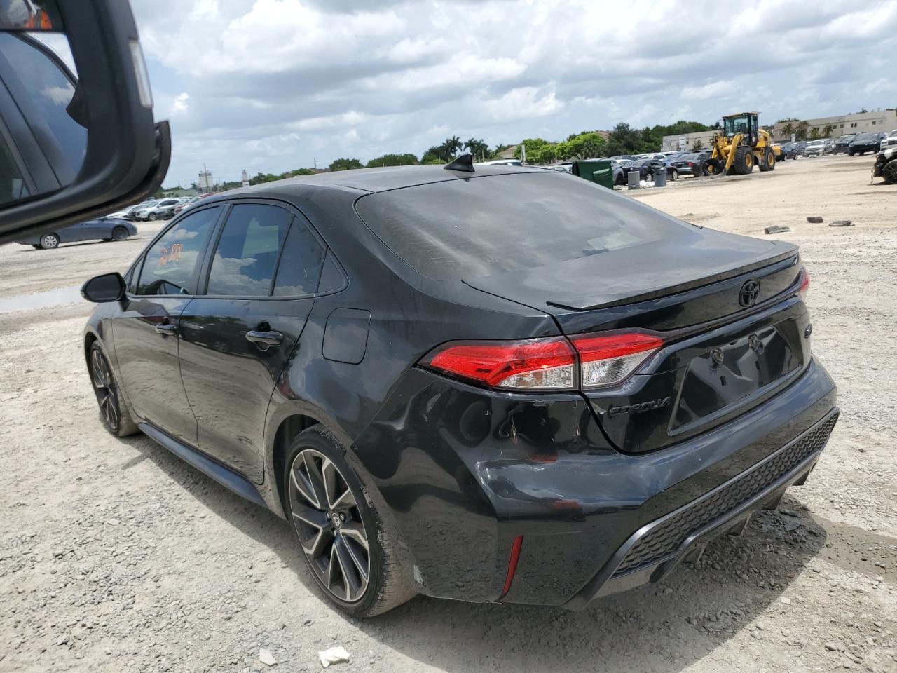 2021 Toyota Corolla Se - Image 2