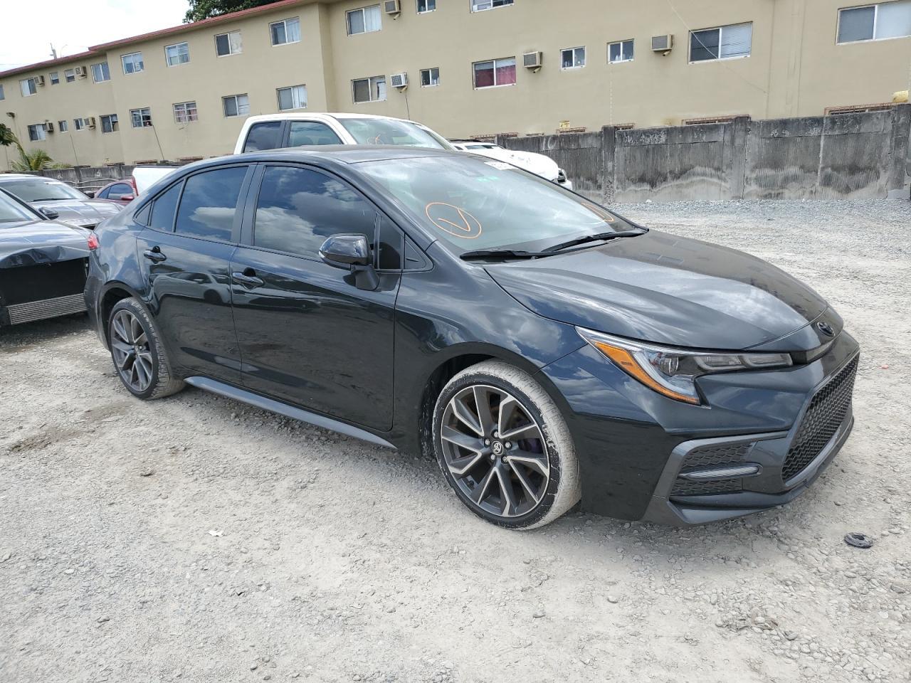 2021 Toyota Corolla Se - Image 4