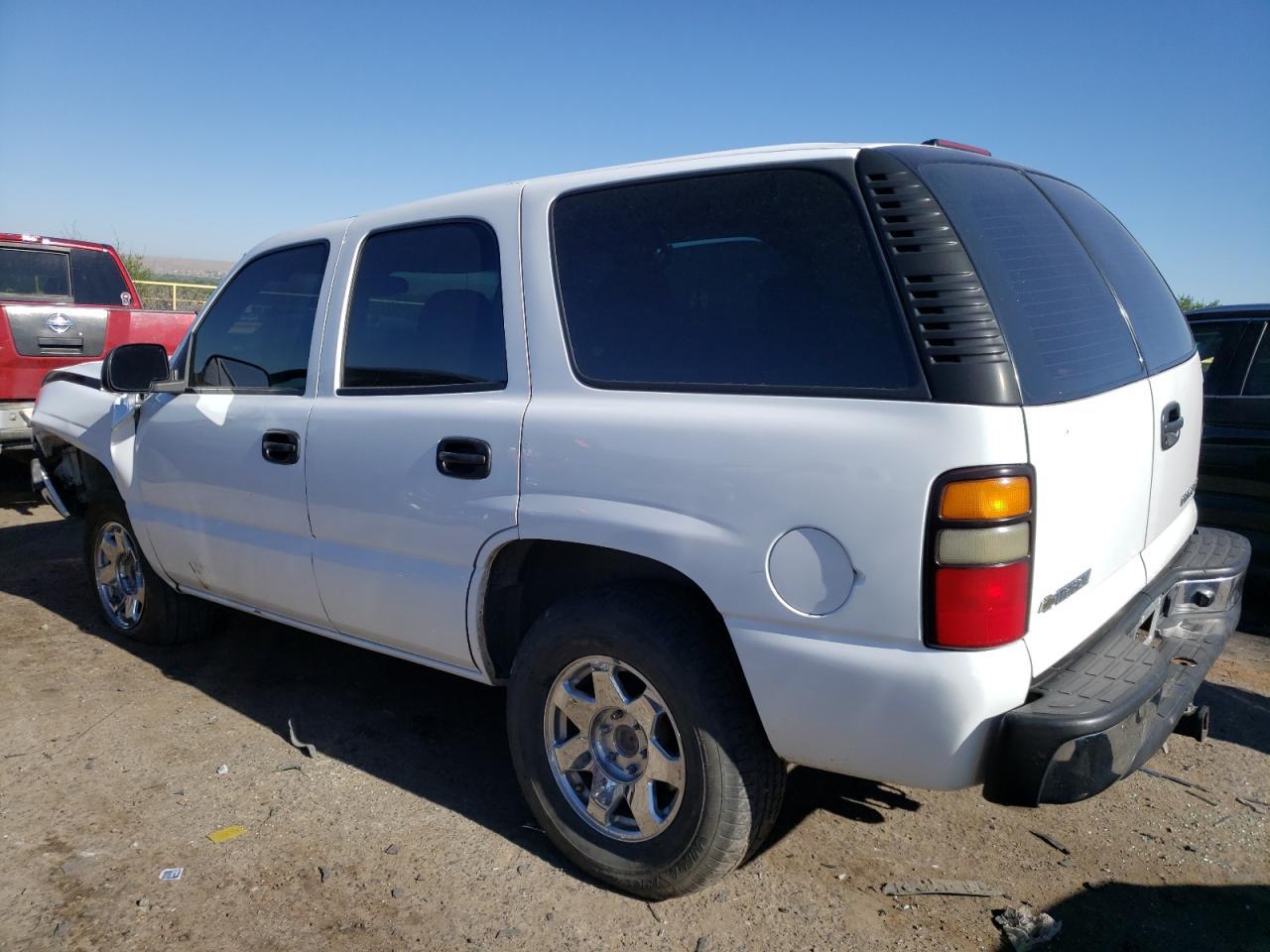 2004 Chevrolet Tahoe K1500 - Image 2
