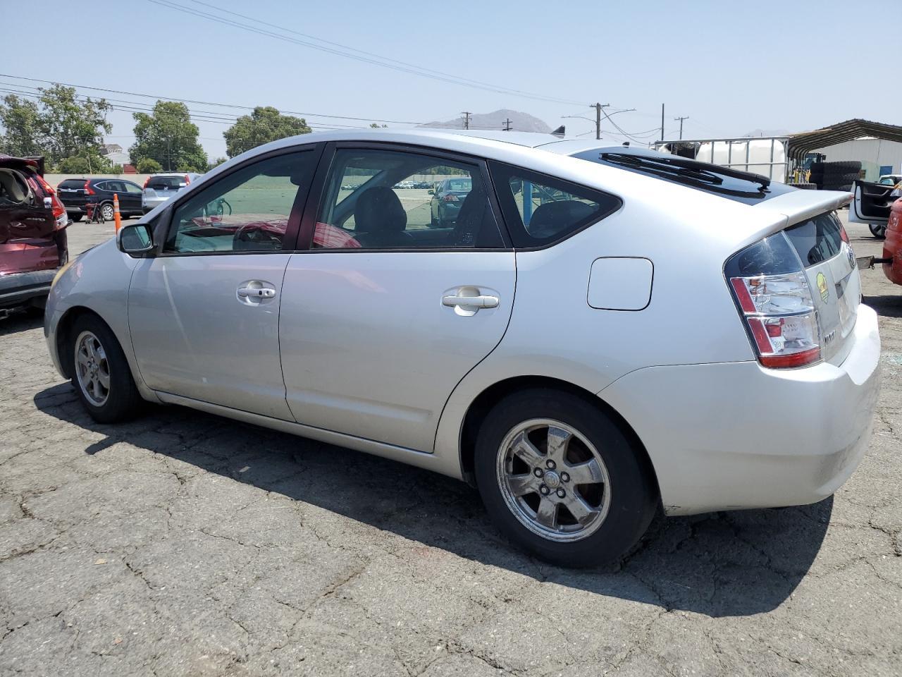 2004 Toyota Prius - Фото 2