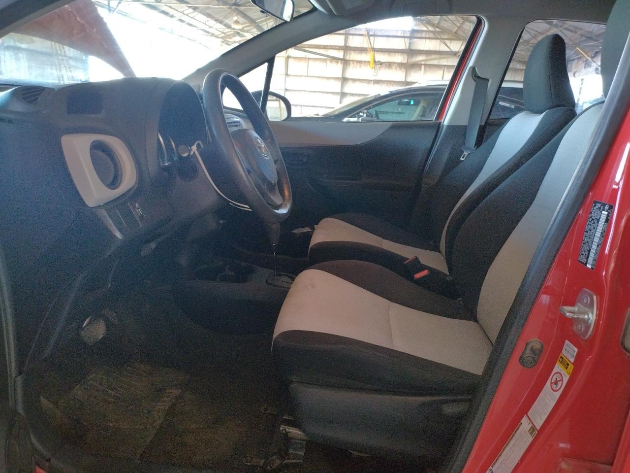 2014 Toyota Yaris - Фото 7