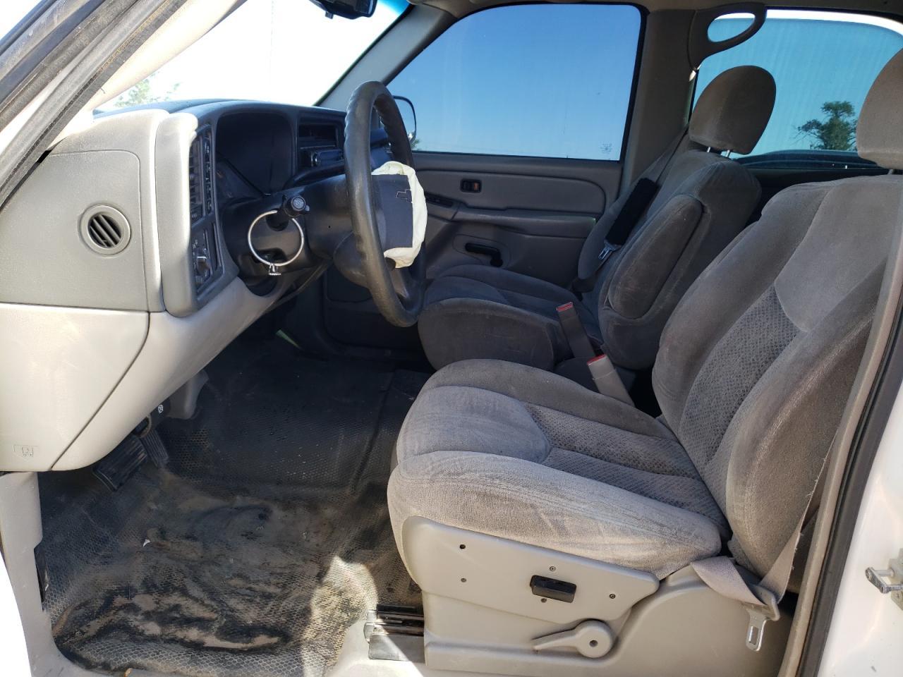 2004 Chevrolet Tahoe K1500 - Image 7