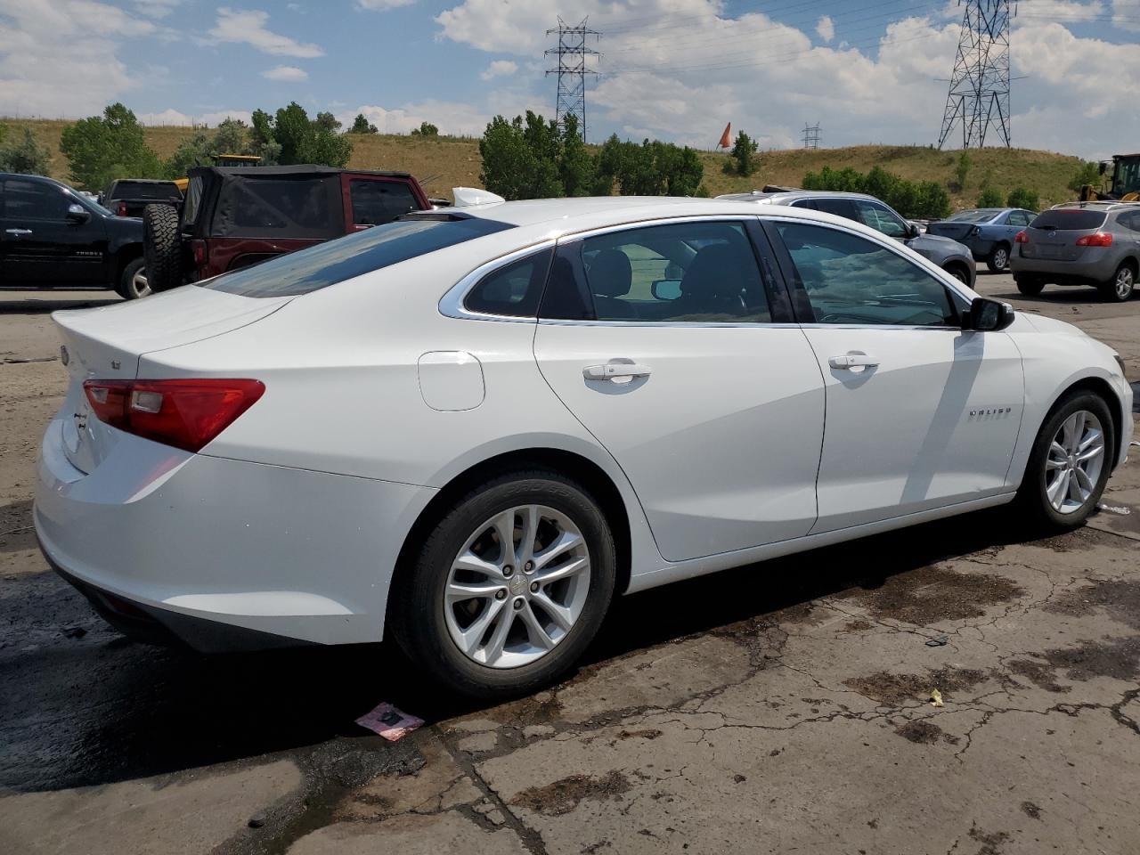 2017 Chevrolet Malibu Lt - Фото 3