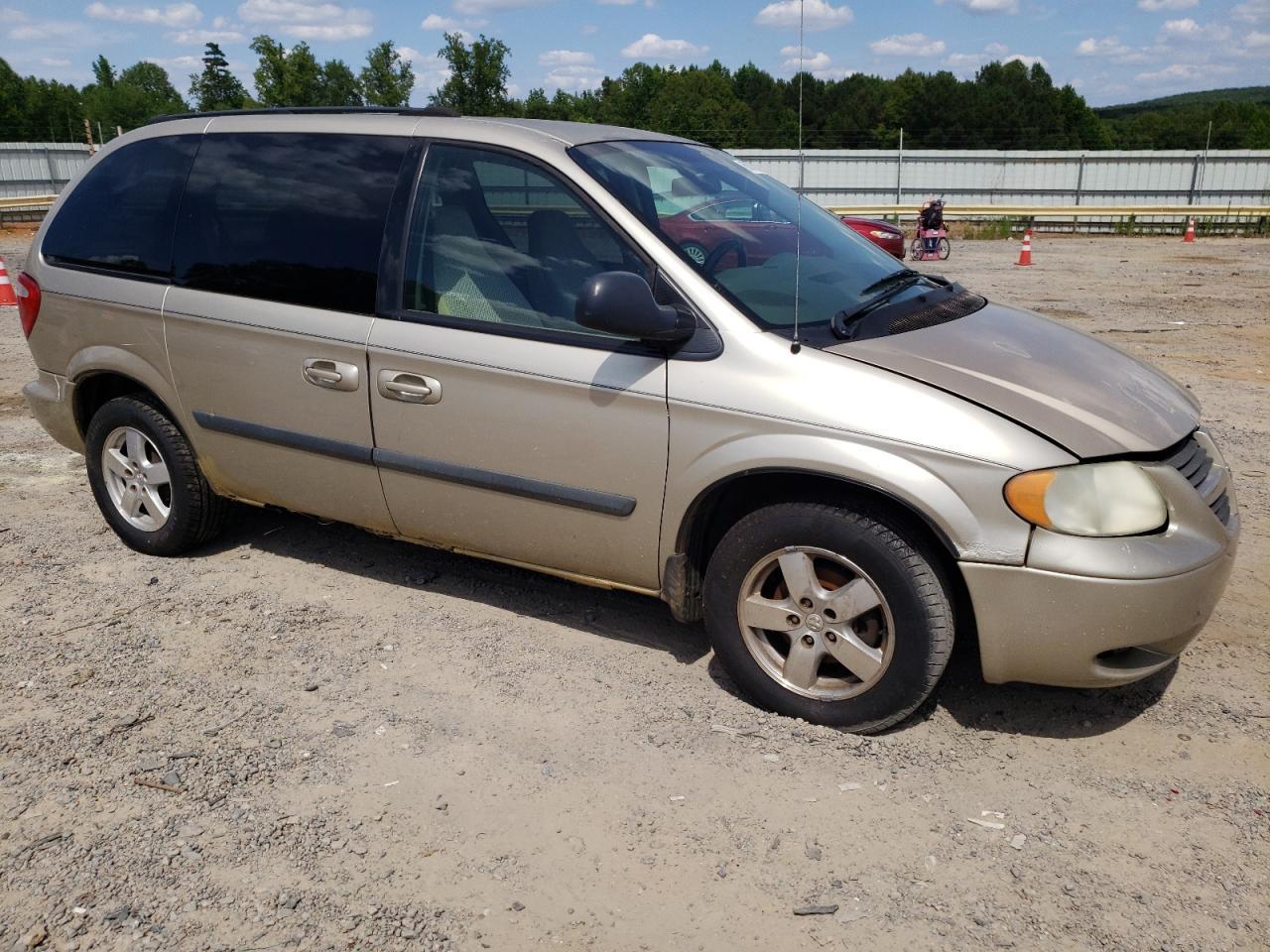 2005 Dodge Caravan Sxt - Image 4