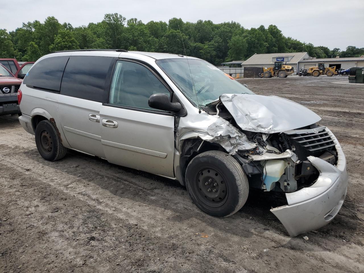 2007 Chrysler Town & Country - Image 4