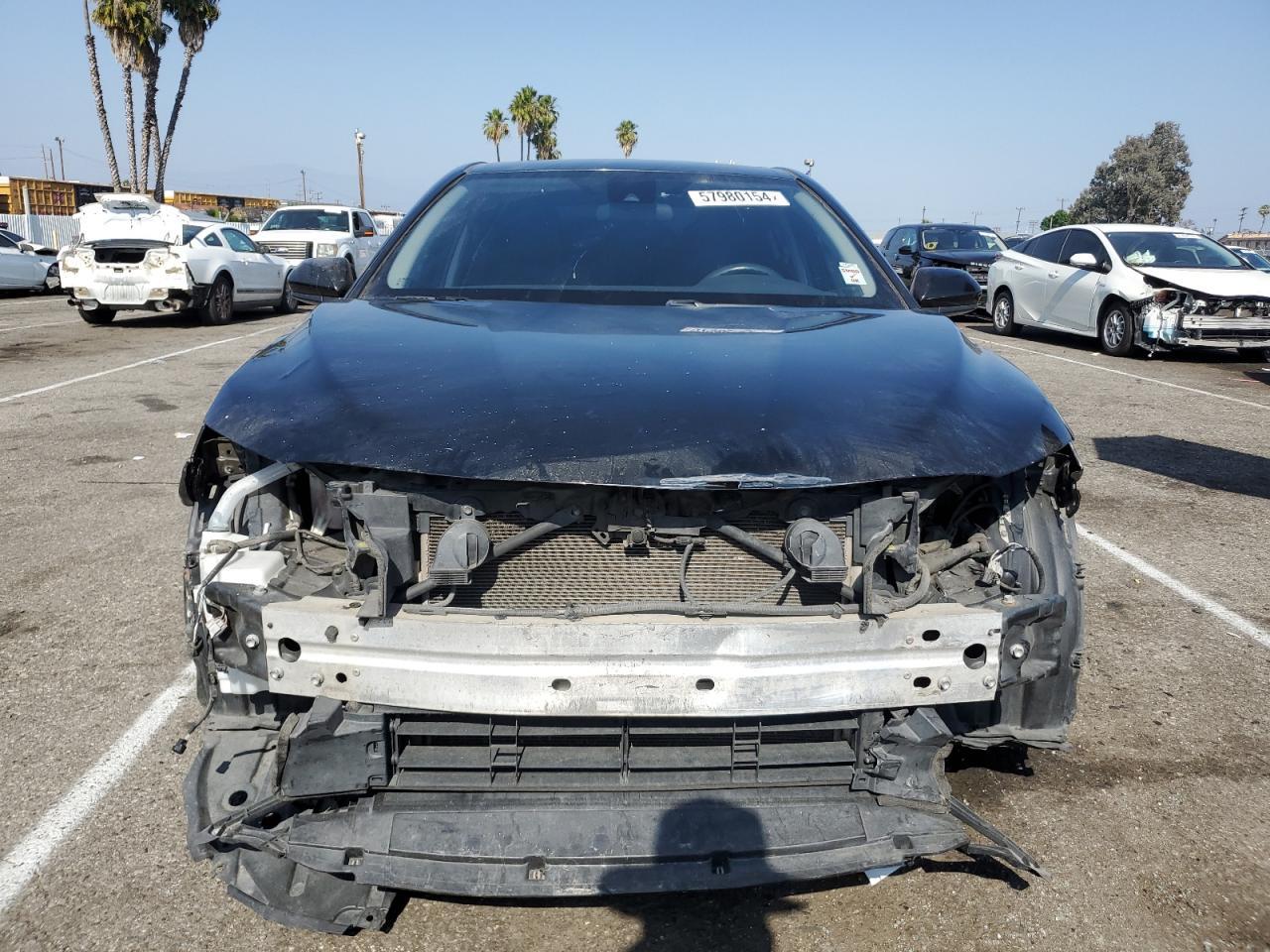 2018 Toyota Camry Le - Фото 5