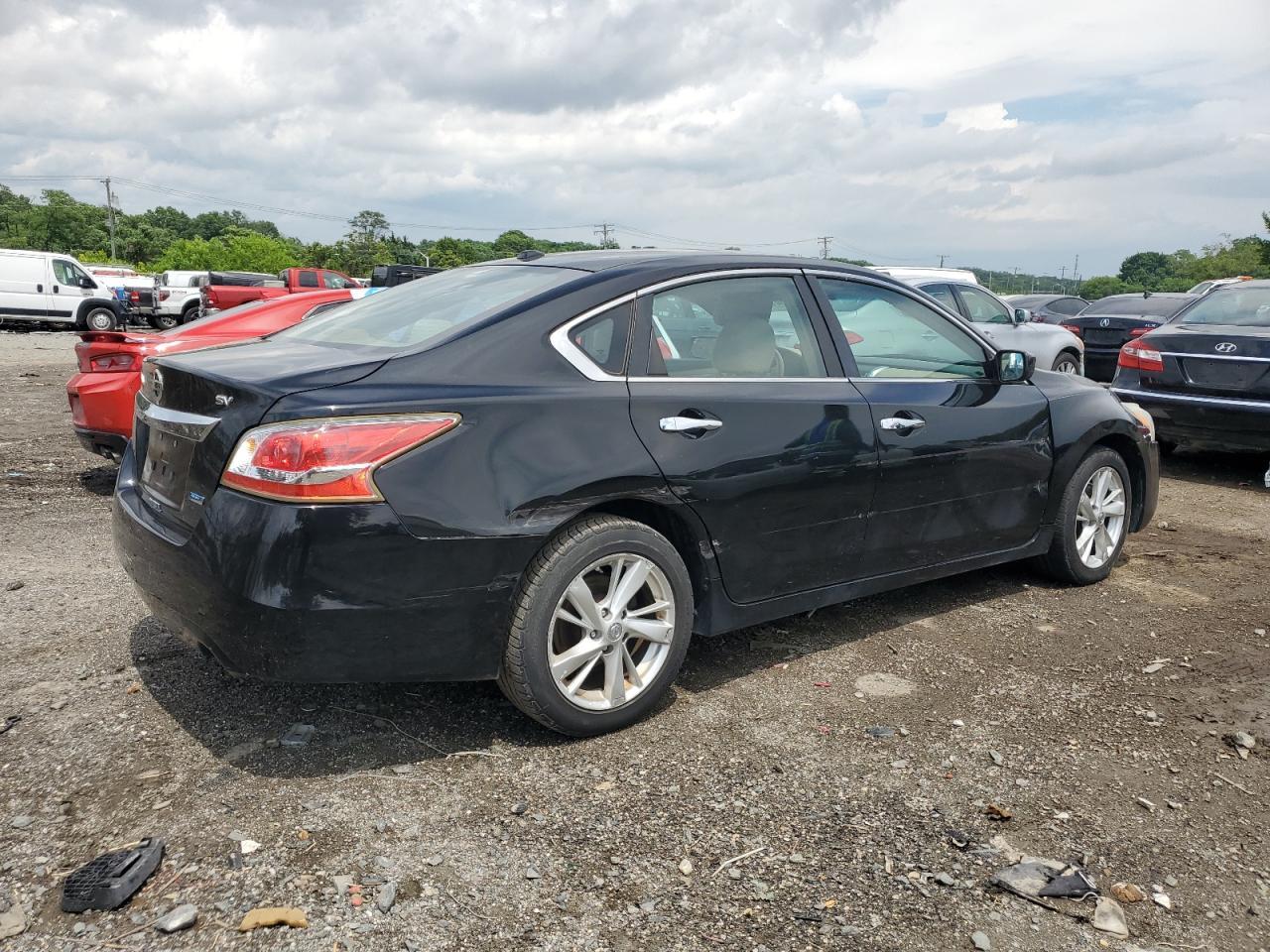 2013 Nissan Altima 2.5 - Image 3