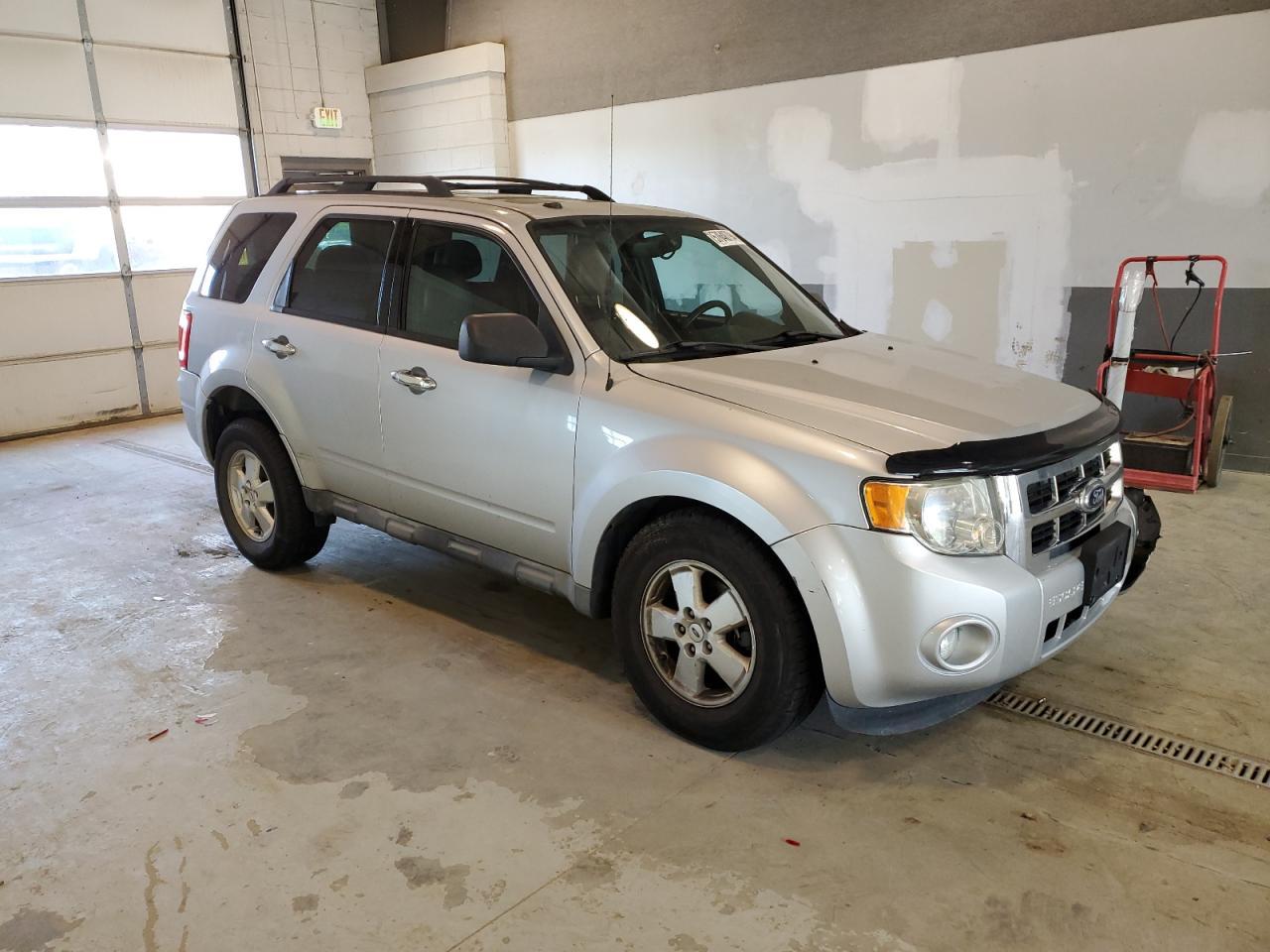 2011 Ford Escape Xlt - Фото 4