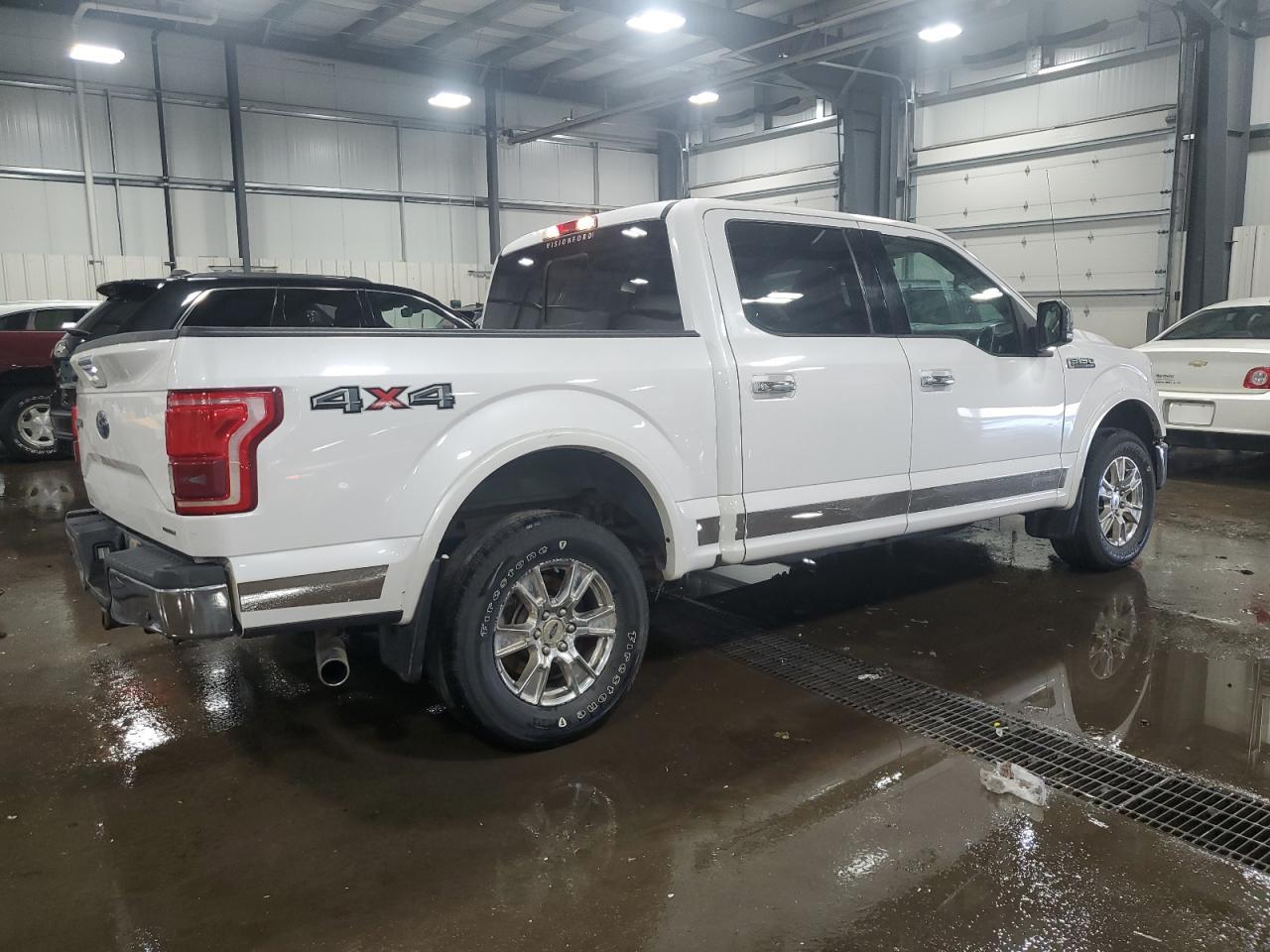 2015 Ford F150 Supercrew - Фото 3