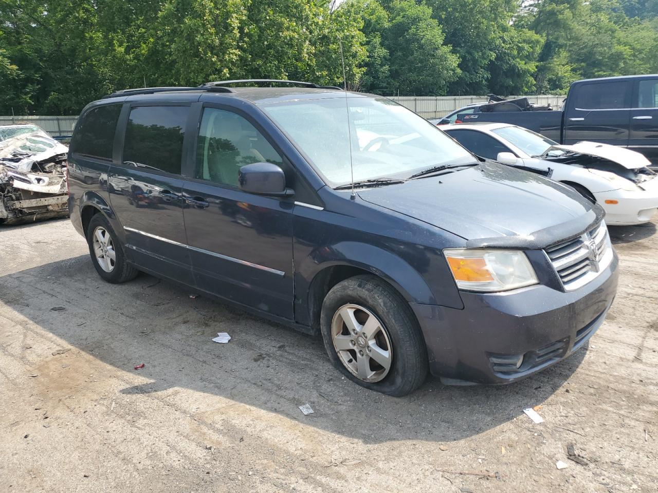 2009 Dodge Grand Caravan Sxt - Image 4