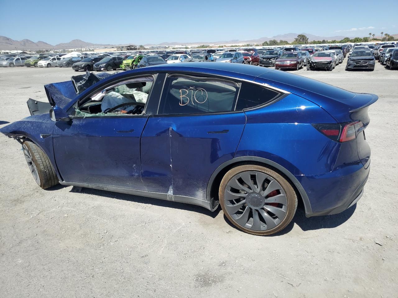2022 Tesla Model Y - Image 2