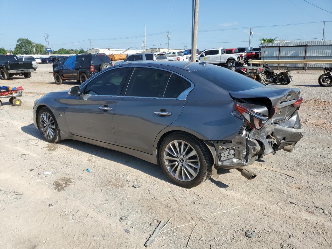 2019 Infiniti Q50 Luxe - Фото 2