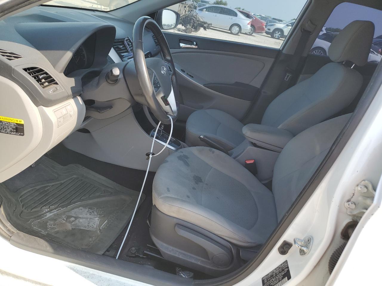 2014 Hyundai Accent Gls - Фото 7