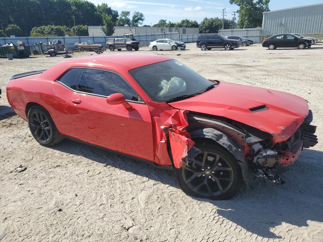 2022 Dodge Challenger Sxt - Image 4