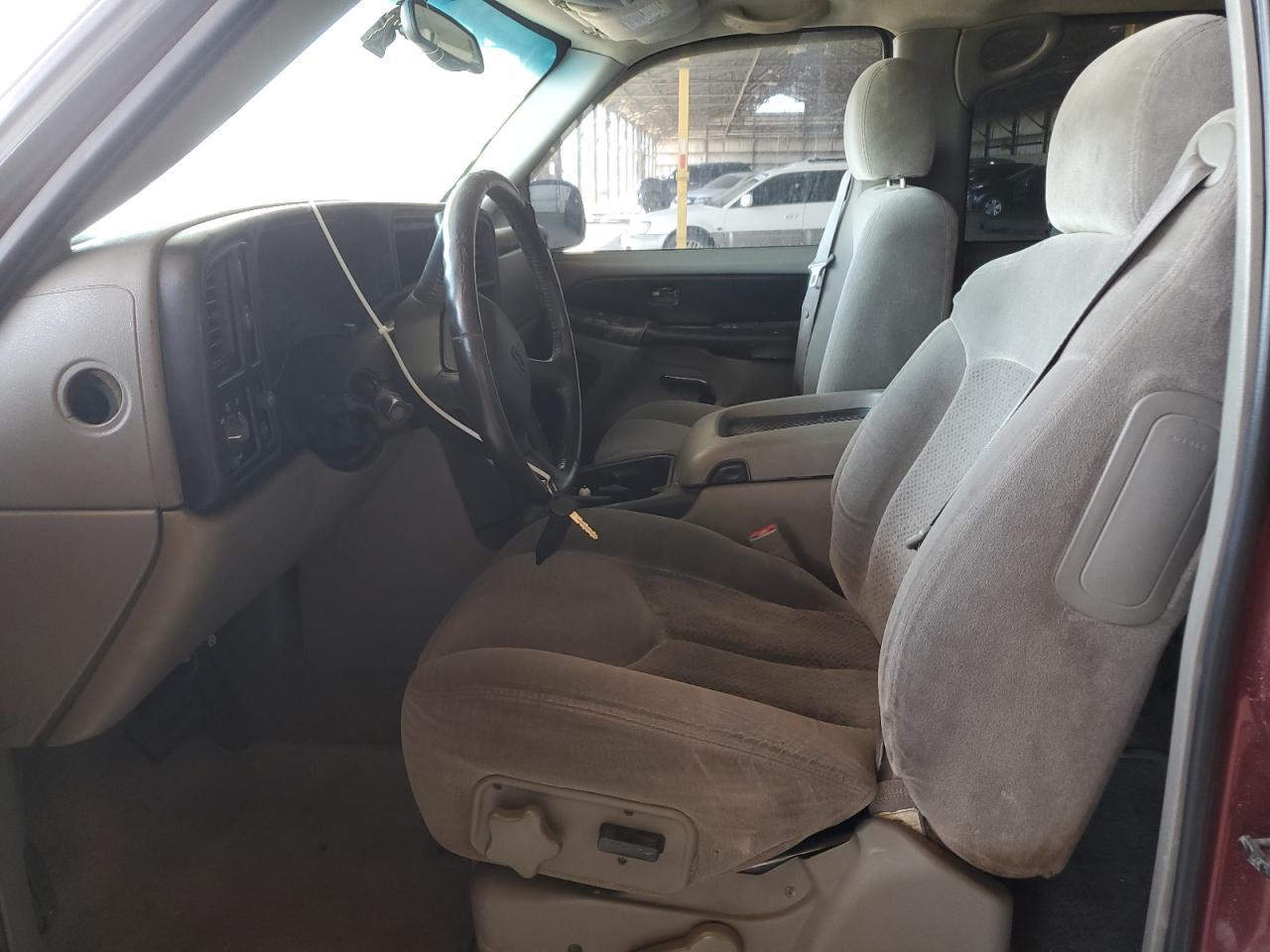 2002 Chevrolet Tahoe C1500 - Фото 7