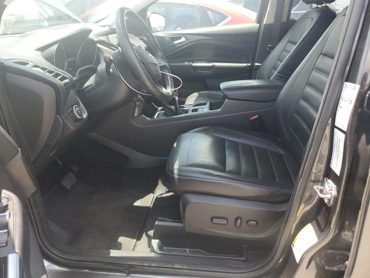 2017 Ford Escape Titanium - Image 7