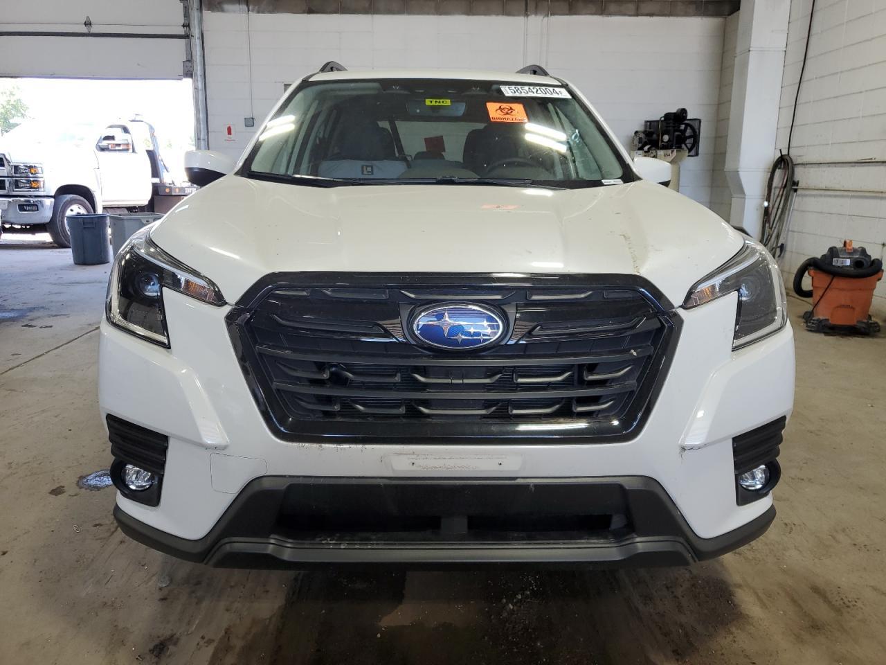 2024 Subaru Forester Premium - Фото 5