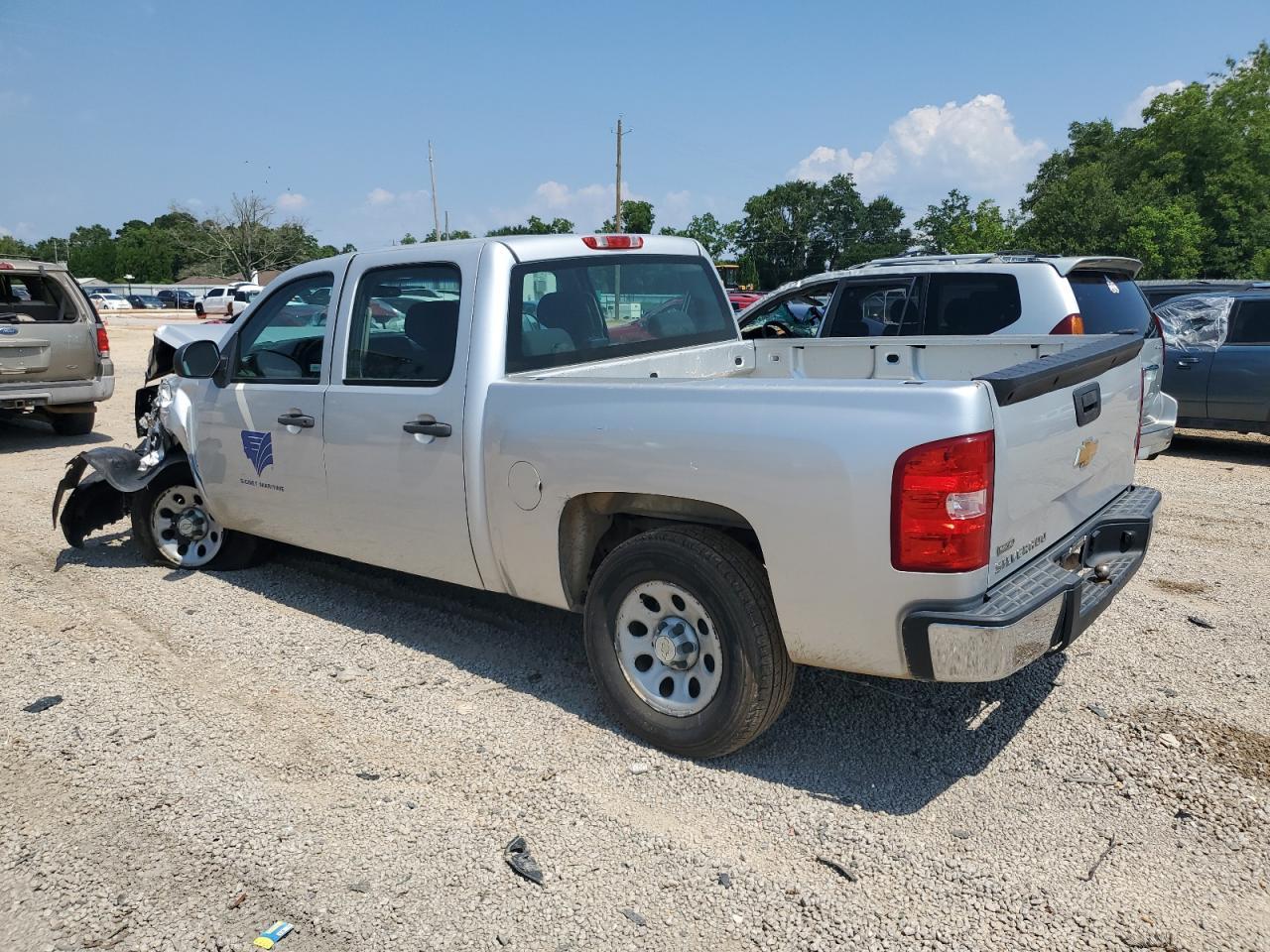 2012 Chevrolet Silverado C1500 - Image 2