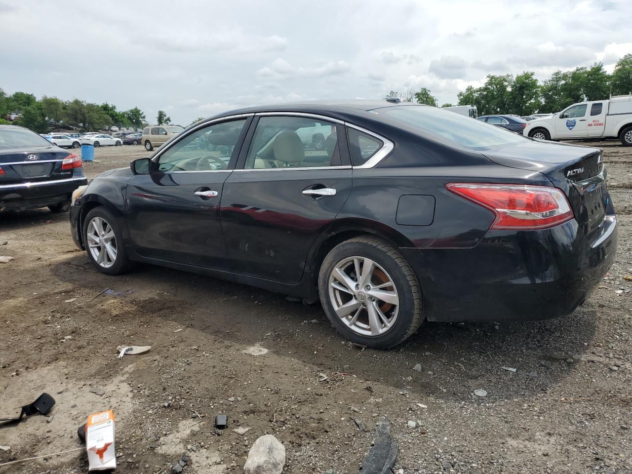 2013 Nissan Altima 2.5 - Image 2