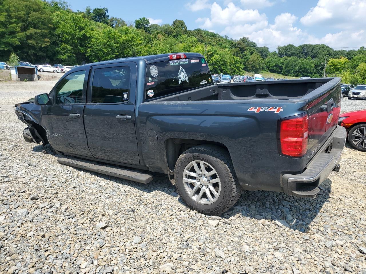 2017 Chevrolet Silverado K1500 - Фото 2
