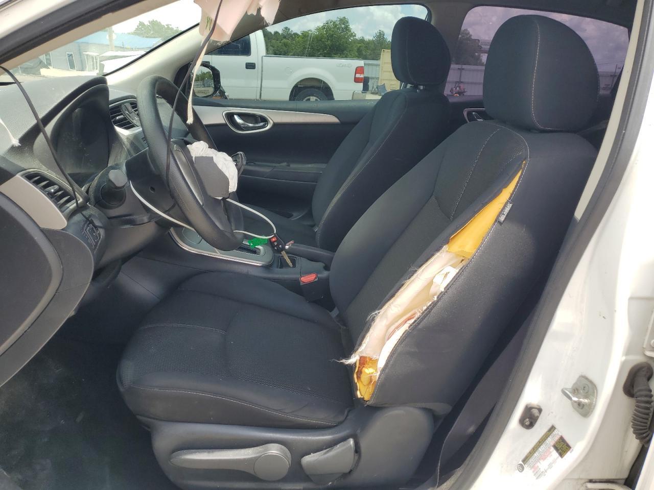 2014 Nissan Sentra S - Image 7