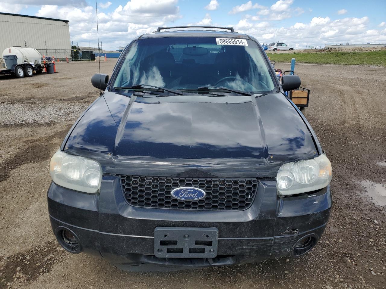 2005 Ford Escape Limited - Фото 5