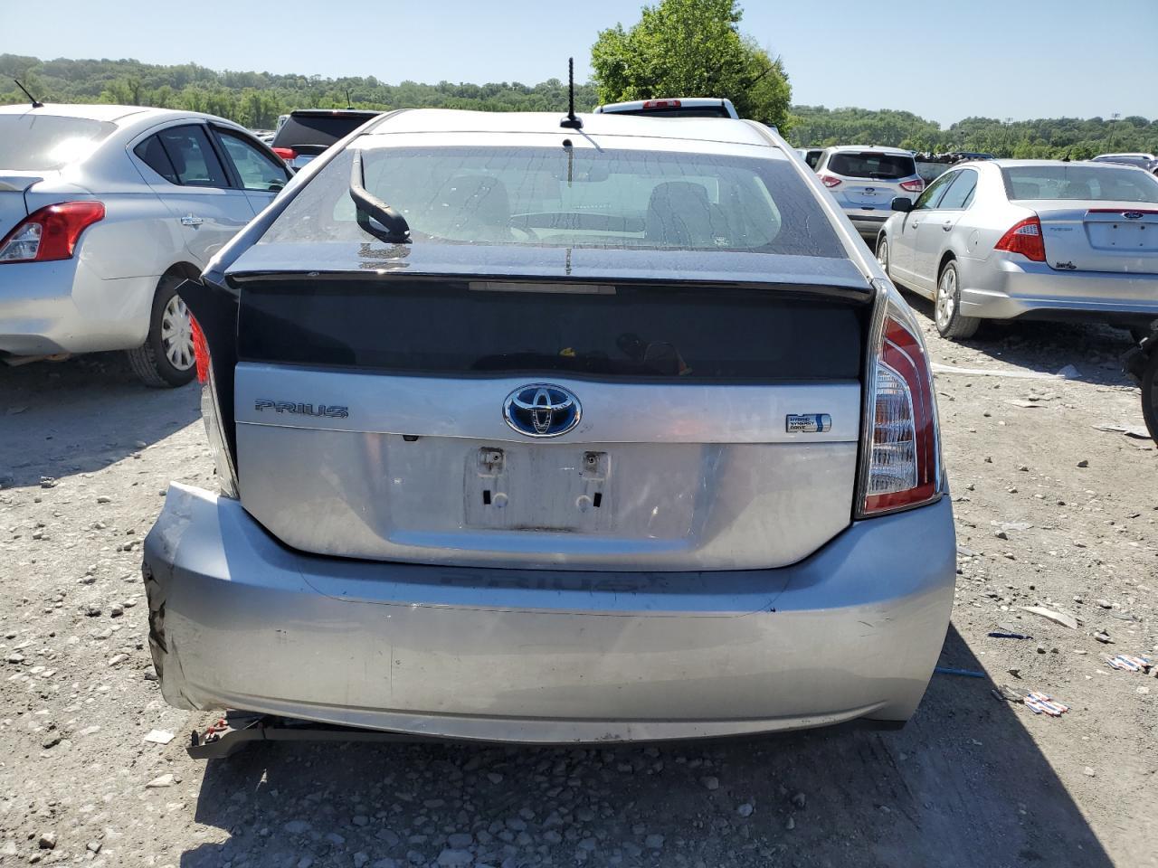 2012 Toyota Prius - Фото 6