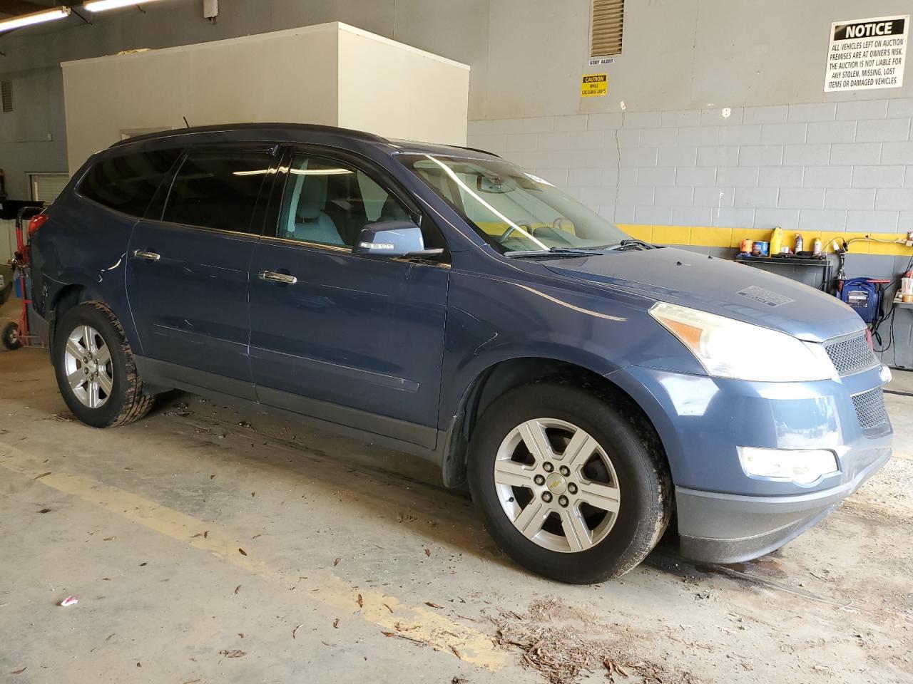 2012 Chevrolet Traverse Lt - Image 4