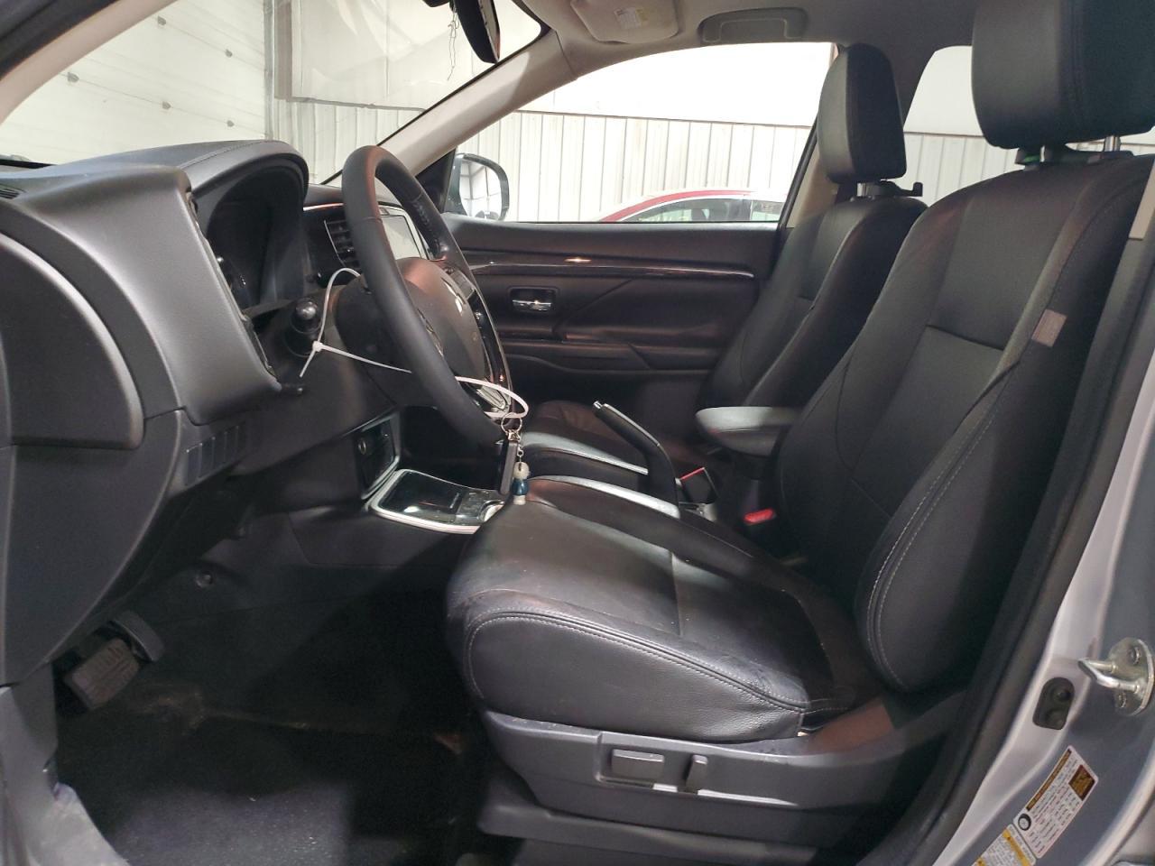 2017 Mitsubishi Outlander Se - Фото 7